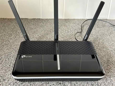 Photo of free TP-Link wifi router (Caernarfon LL55) #1