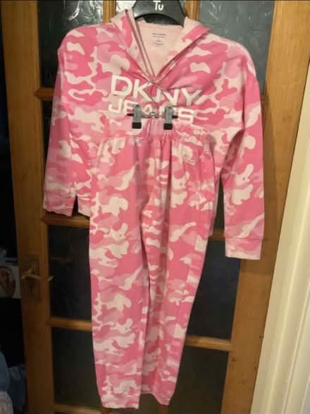 Photo of free Children’s tracksuit (Forest Hill SE23) #3
