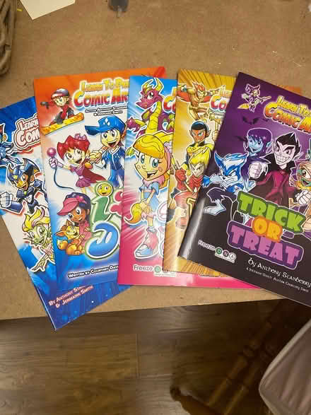 Photo of free Learn to draw books (Markham, ontario) #1