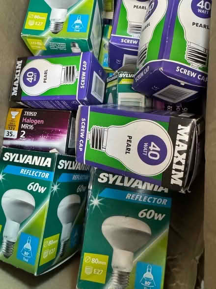 Photo of free Screw type bulbs (Cowley OX4) #1