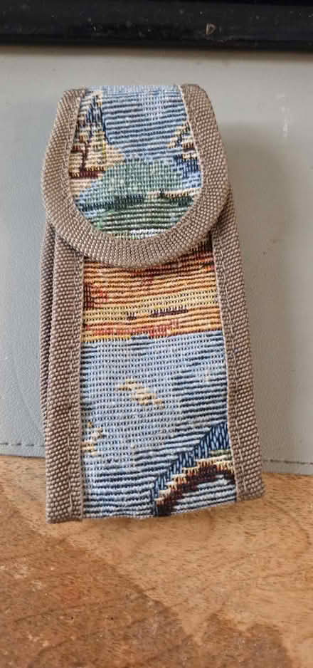 Photo of free Small pouch (Richmond Hill) #2