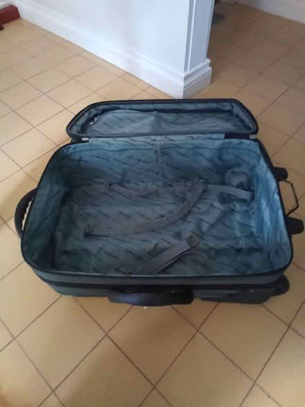 Photo of free Clean Medium Suitcase in usable condition (Catherine-de-Barnes B91) #3