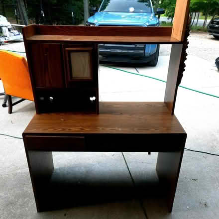 Photo of free Desk (Pentwater) #3