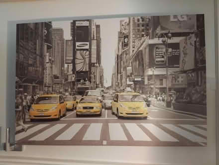 Photo of free New York taxi & city scape canvas (Milnsbridge HD3) #1