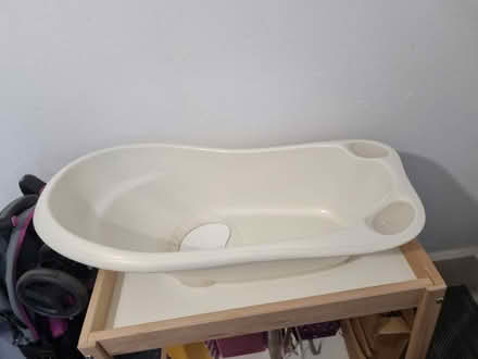 Photo of free Baby baths (Trowbridge BA14) #1