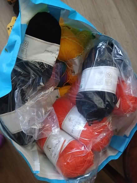 Photo of free Different bits and pieces (EN3) #4