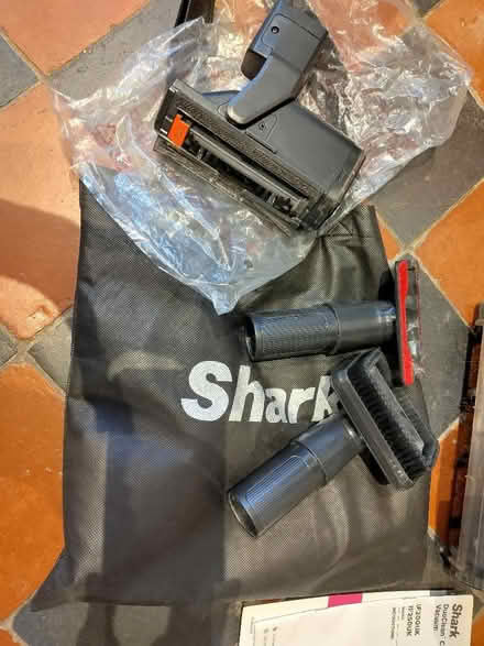 Photo of free Shark Hoover (Canton CF5) #3