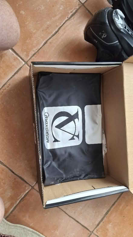 Photo of free Cycling shoes Brand new max gear VC (Horsted Keynes RH17) #4