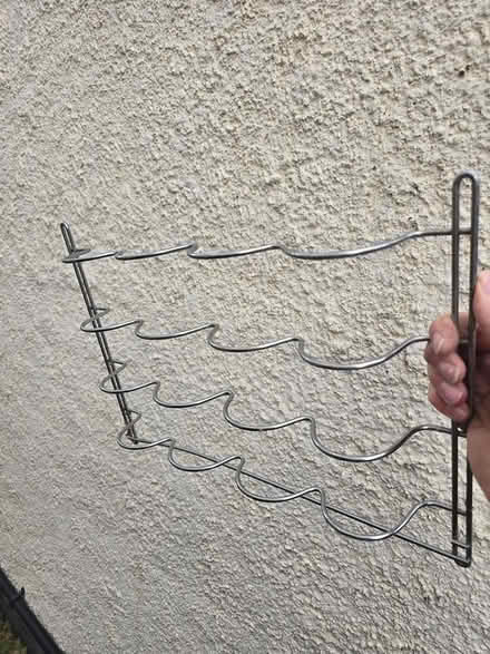 Photo of free wine rack for under cabinet (Carshalton SM1) #1