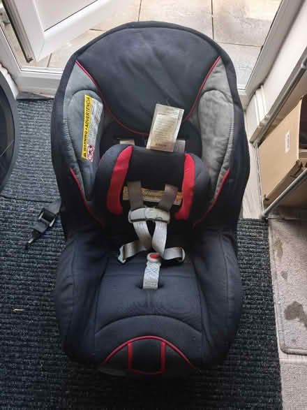 Photo of free Graco baby/infant seat (Ilford IG1) #1