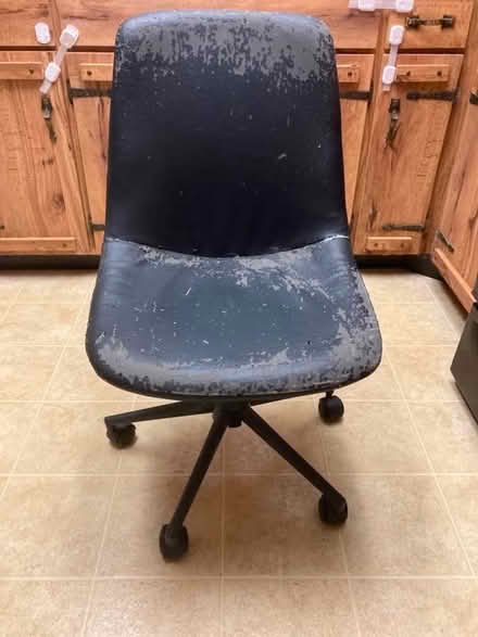 Photo of free Chair (Port Orange) #1