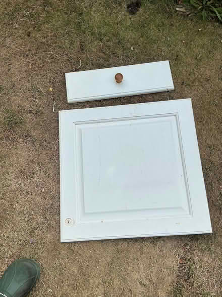 Photo of free painted , pine kitchen cupboard doors and drawer fronts (Shadforth DH6) #2