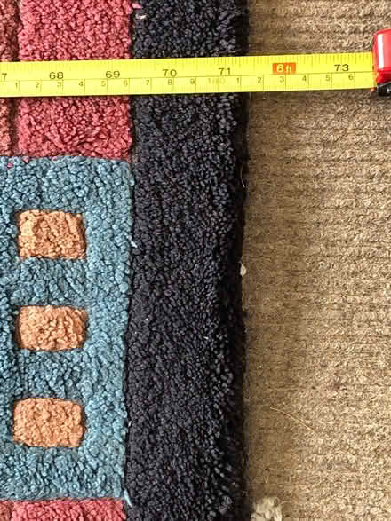 Photo of free Lovey area rug (Chislehurst BR7) #4