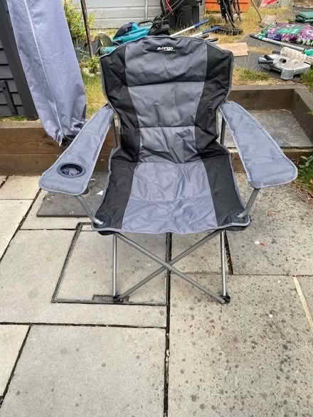 Photo of free portable folding chair (Deepcut GU16) #1