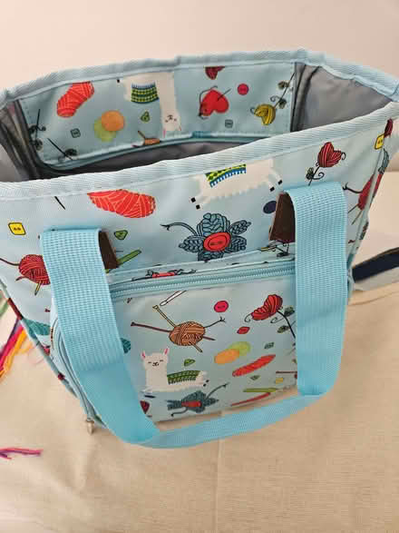 Photo of free Sewing bag and various accessories (Wheatley OX33) #1