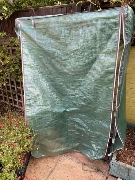 Photo of free Seed/plant growing frame (Woodley RG5) #2