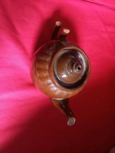 Photo of free Vintage tea pot (Mottingham SE9) #1