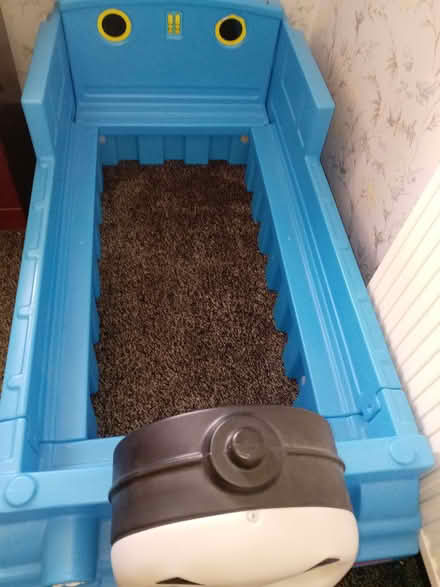 Photo of free Child small bed approx 6ft x 3ft (Barry CF62) #4