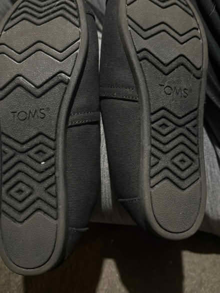 Photo of free Toms Size uk6 worn once (Hecky WF16) #3