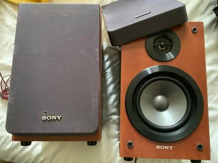 Photo of free Speakers Sony (High Heaton NE7) #1