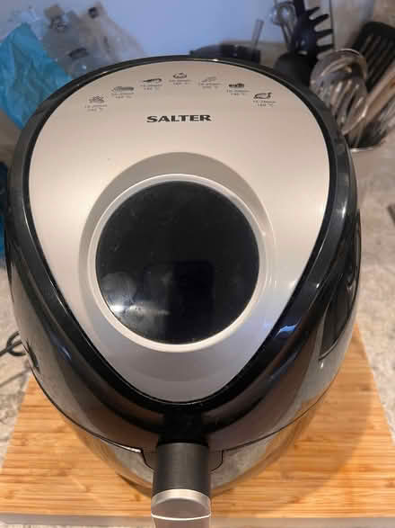 Photo of free Airfryer Salter (Walkden M28) #2