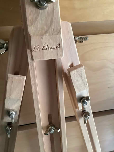 Photo of free Easel (Kidlington OX5) #1