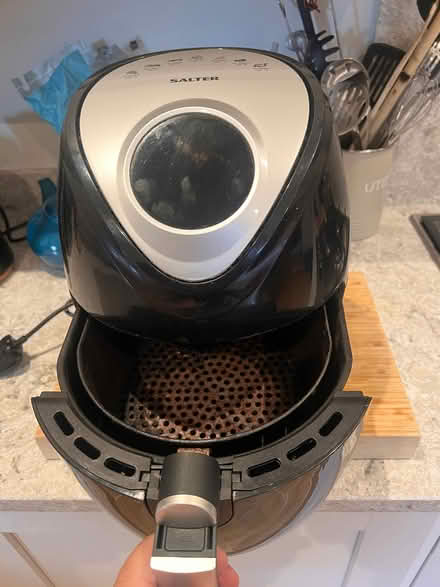 Photo of free Airfryer Salter (Walkden M28) #3