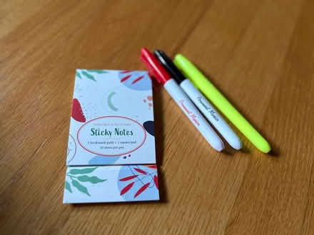 Photo of free Sticky note pad and markers (Queensway Terrace South) #1