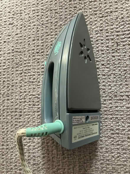 Photo of free Small travel iron (Bear Flat BA2) #3
