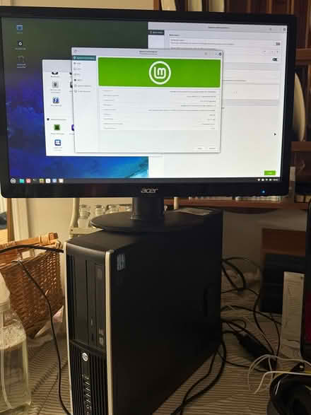 Photo of free Pc with Linux mint (Willingdon BN22) #1