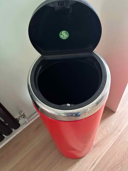 Photo of free Kitchen waste bin (Fleetville AL4) #2