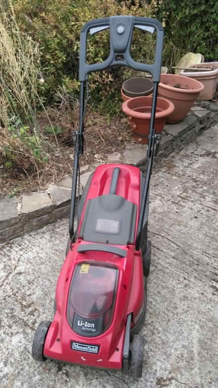 Photo of free Cordless mower not in working order at present (Lower Nazeing EN9) #1