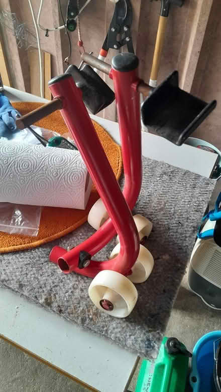 Photo of free Paddock stand arms, Harris make (Livingston EH54) #1