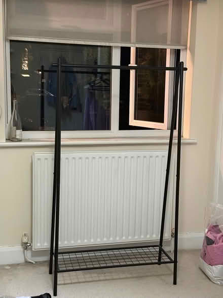 Photo of free 2 Free clothes rail (ealing W5) #1