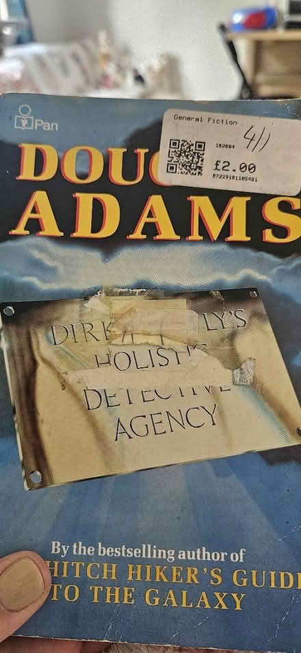 Photo of free Douglas Adams book (Hook RG27) #1