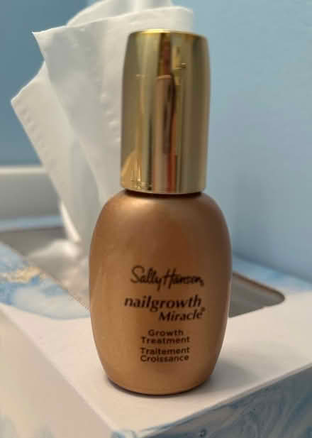 Photo of free Nail Growth Polish (Erin Mills) #1