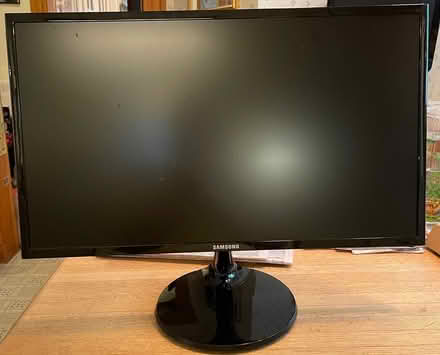 Photo of free 24” Samsung monitor (Auburndale) #1