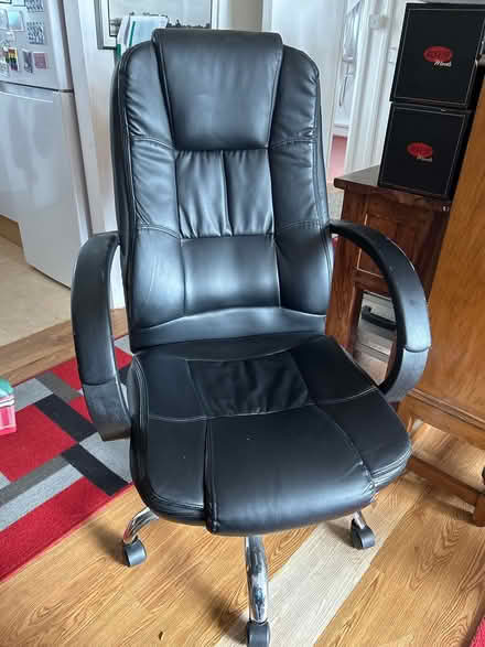 Photo of free Comfy office type chair (BR6) #1