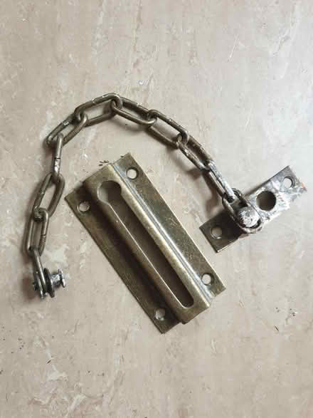 Photo of free Security Chain Lock (for doors) (toxteth L8) #1