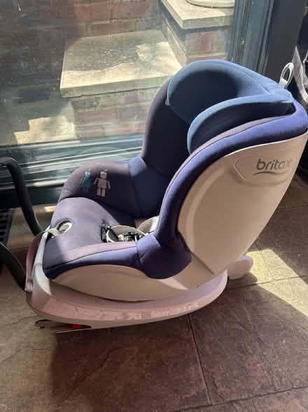 Photo of free Brutal Dualfix Childs Car Seat (Stevenage, Hertfordshire, SG1) #1