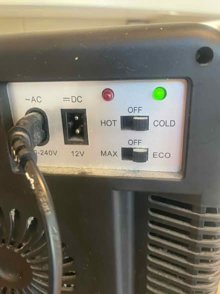 Photo of free iceQ 15L chiller/ cooler (Walton L9) #4