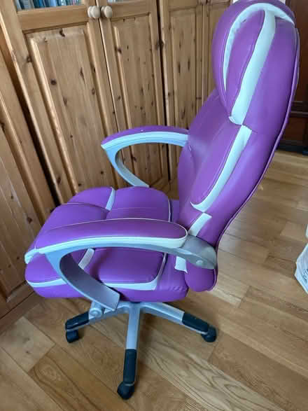 Photo of free Purple Computer chair (New Brighton CH45) #3