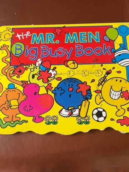 Photo of free Children’s jigsaws and books (Cam GL11) #4