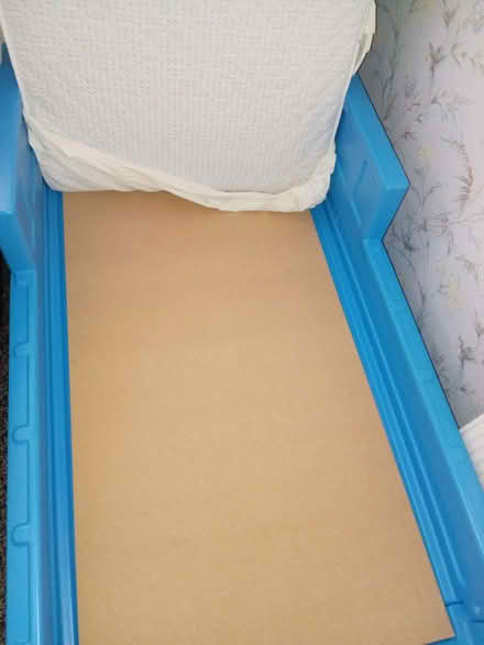 Photo of free Child small bed approx 6ft x 3ft (Barry CF62) #3