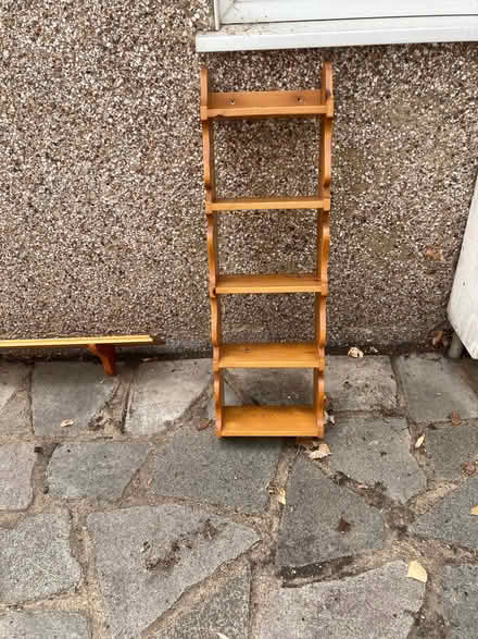 Photo of free Display shelf (Bexleyheath DA6) #1