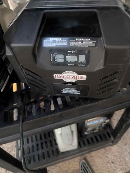 Photo of free Tire inflator (Hunt Club and McCarthy) #1