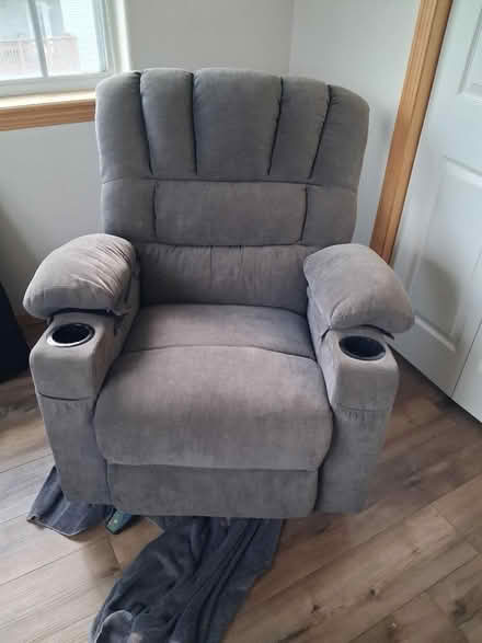 Photo of free Remote Gray RECLINER (North Liberty| KANSAS AVE) #2