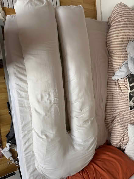 Photo of free Maternity pillow (Tooting bec) #2