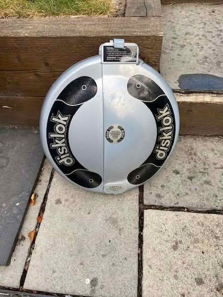 Photo of free Disklok - steering wheel lock (Deepcut GU16) #1