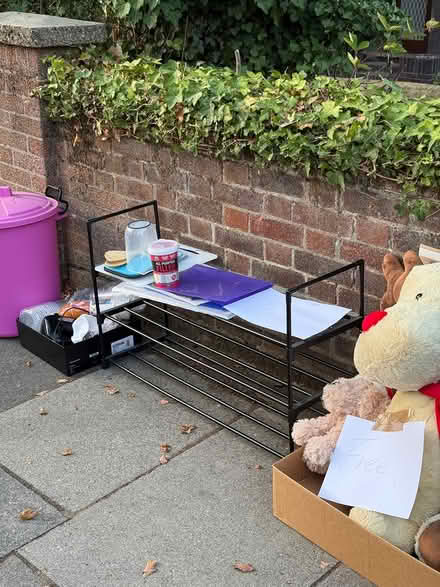 Photo of free Shoe racks (ealing W5) #2